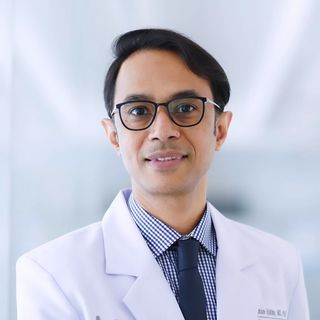 dr.mfaris.spinesurgeon