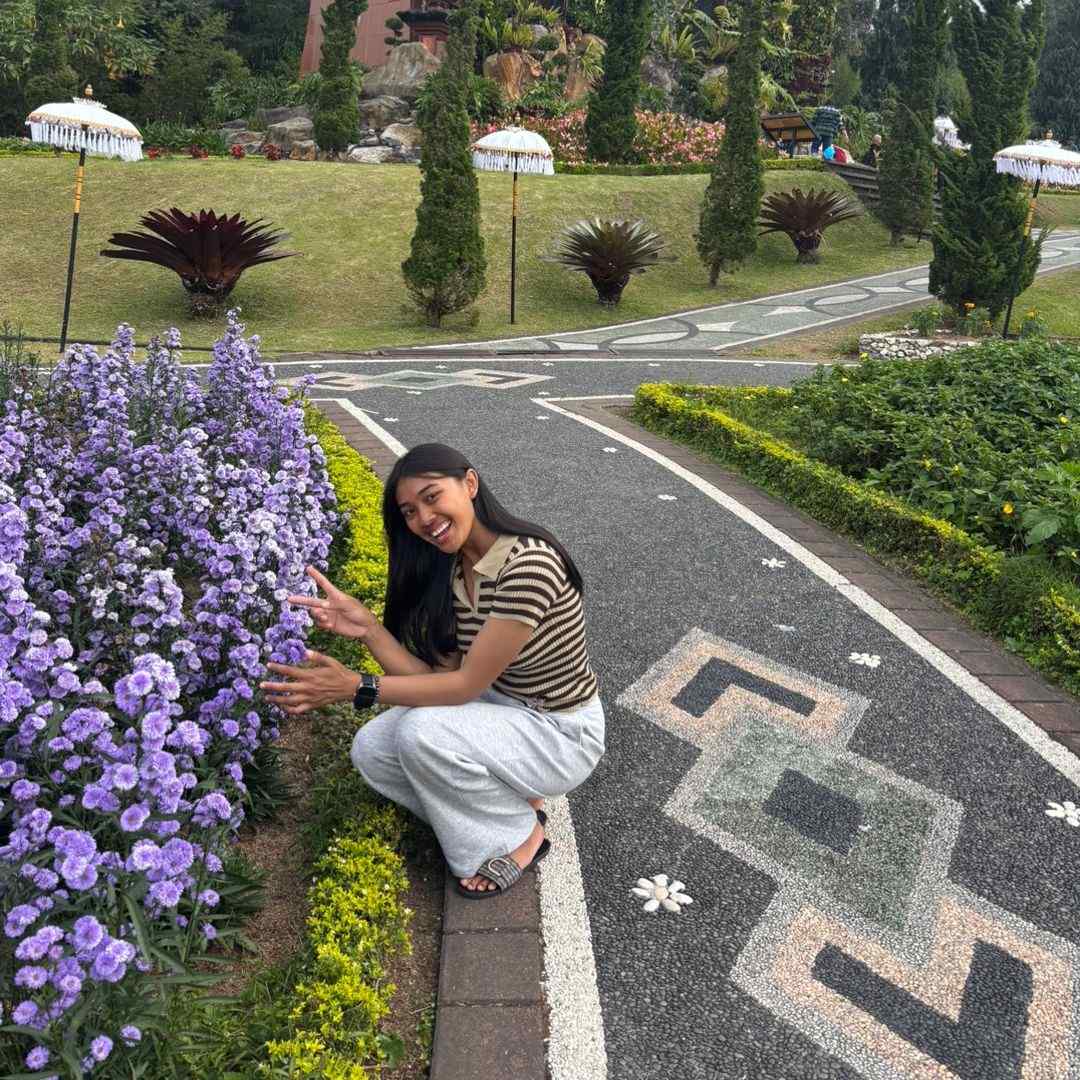 anggreningsih_wyn