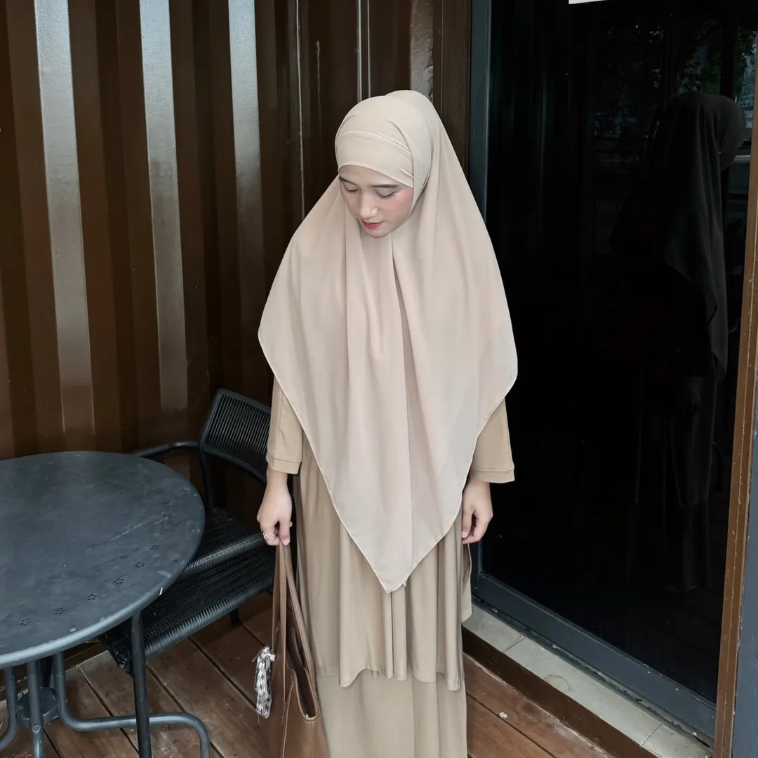 _intanpandini99