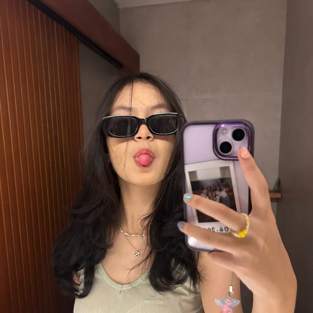 alexshariena