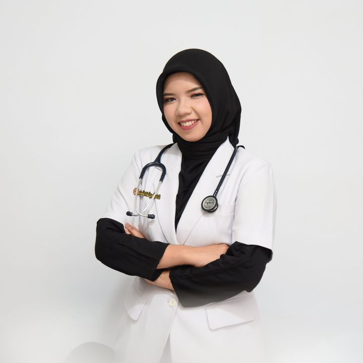 dr.putriayusuciati