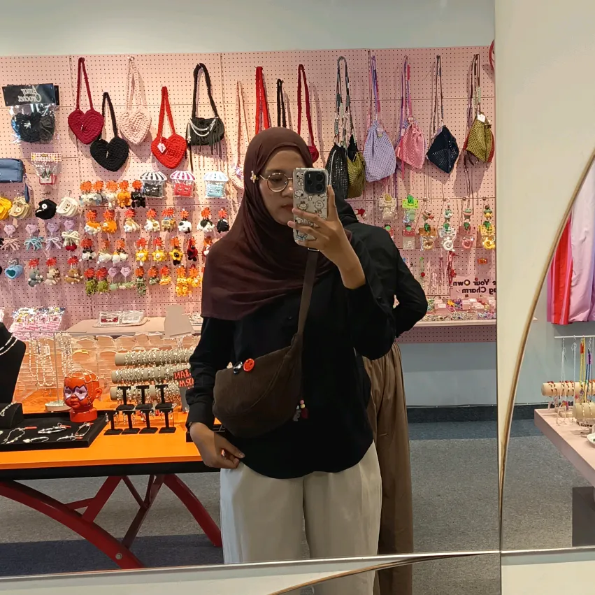 hellosabrn