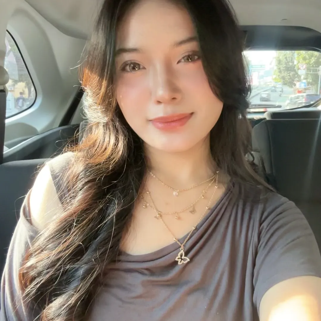 llovvyz