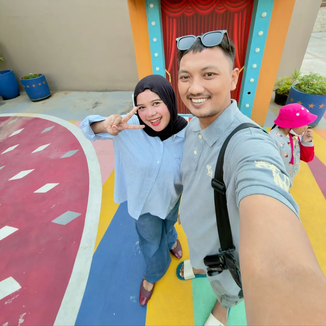 nia_ikhsaniyah
