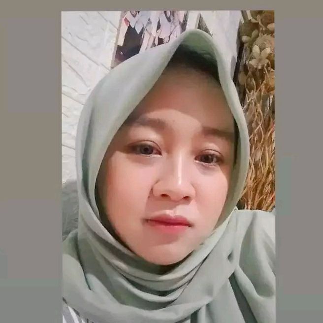 novi_yanti186