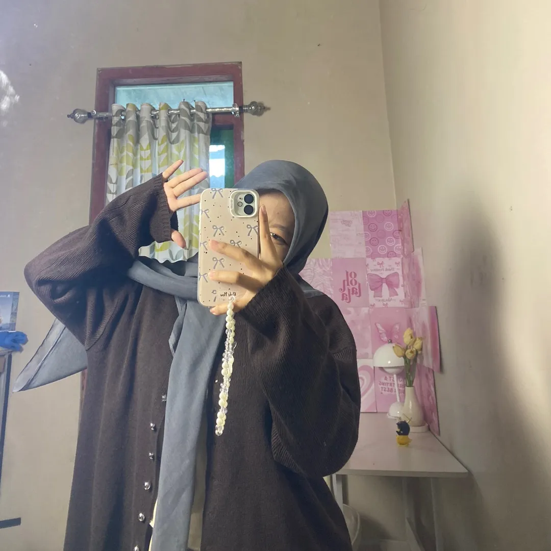 zeezh13